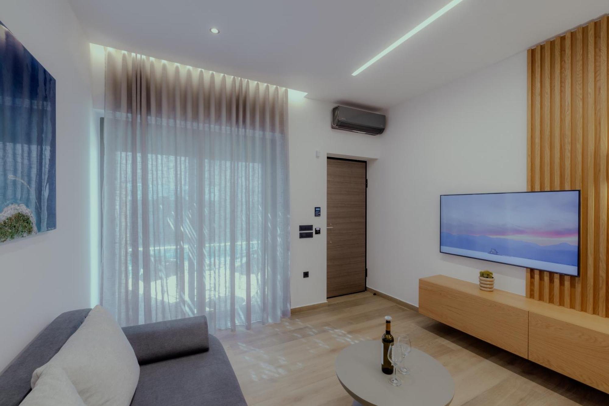 Niama Luxury Apartments نافبليو المظهر الخارجي الصورة
