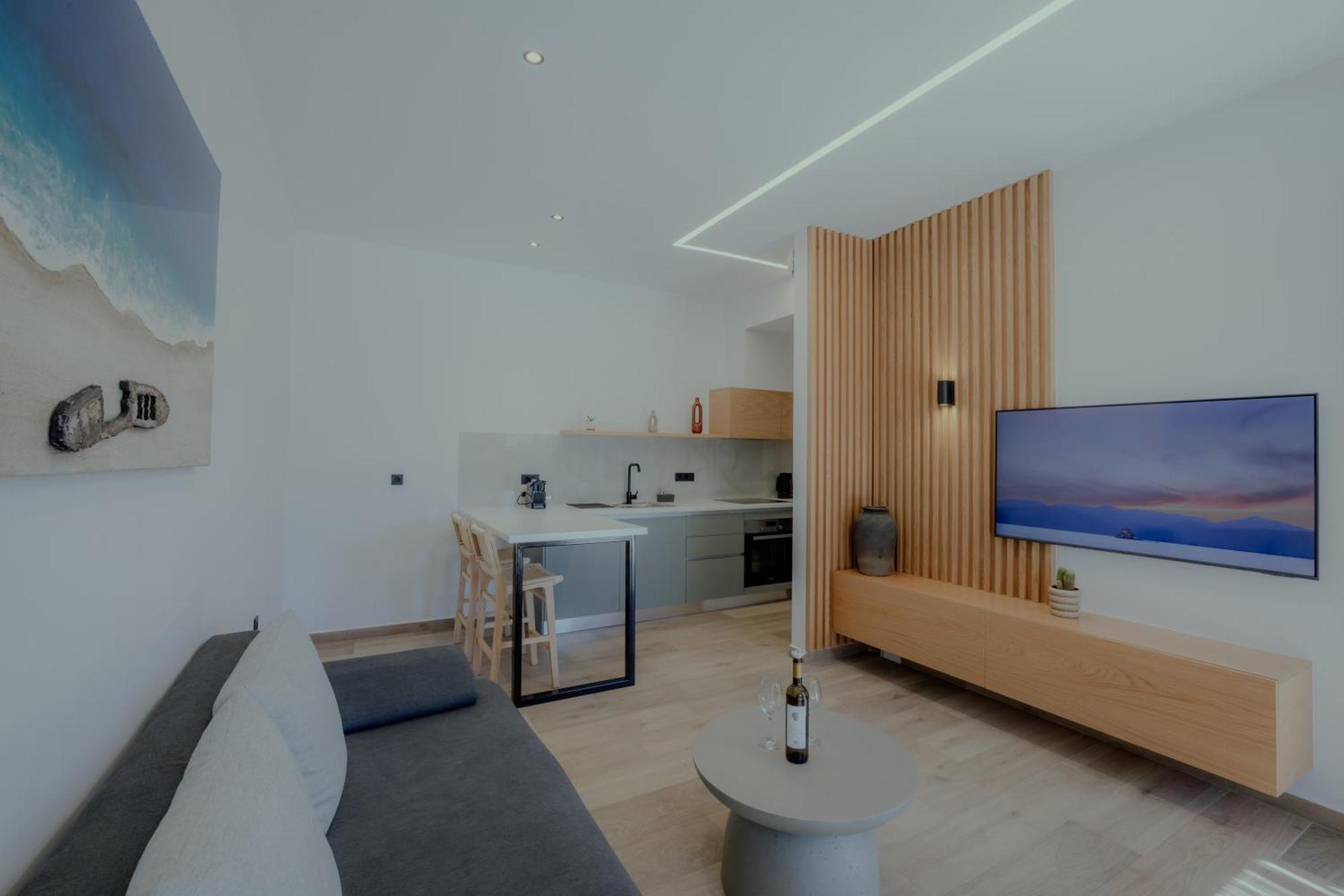 Niama Luxury Apartments نافبليو المظهر الخارجي الصورة