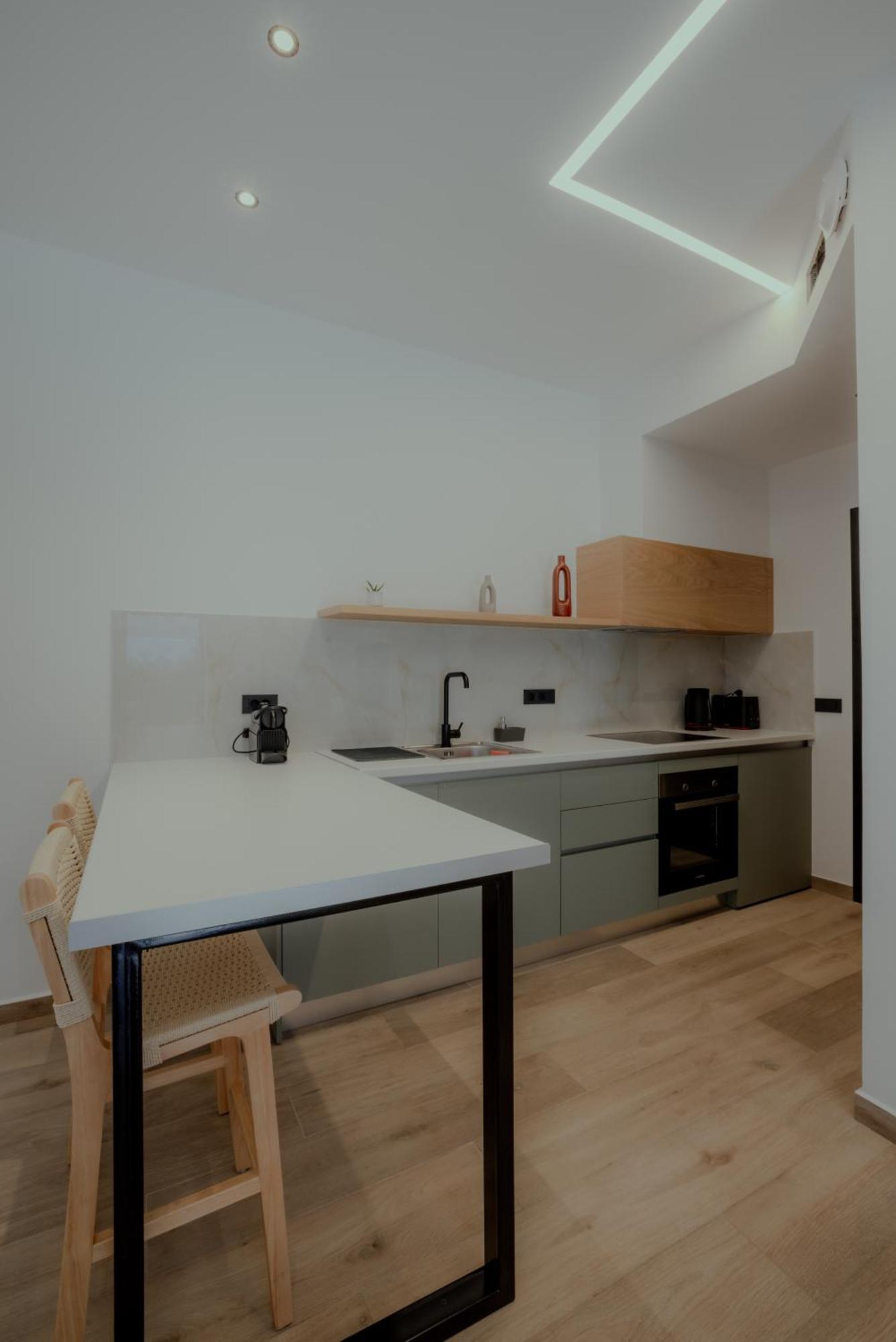 Niama Luxury Apartments نافبليو المظهر الخارجي الصورة