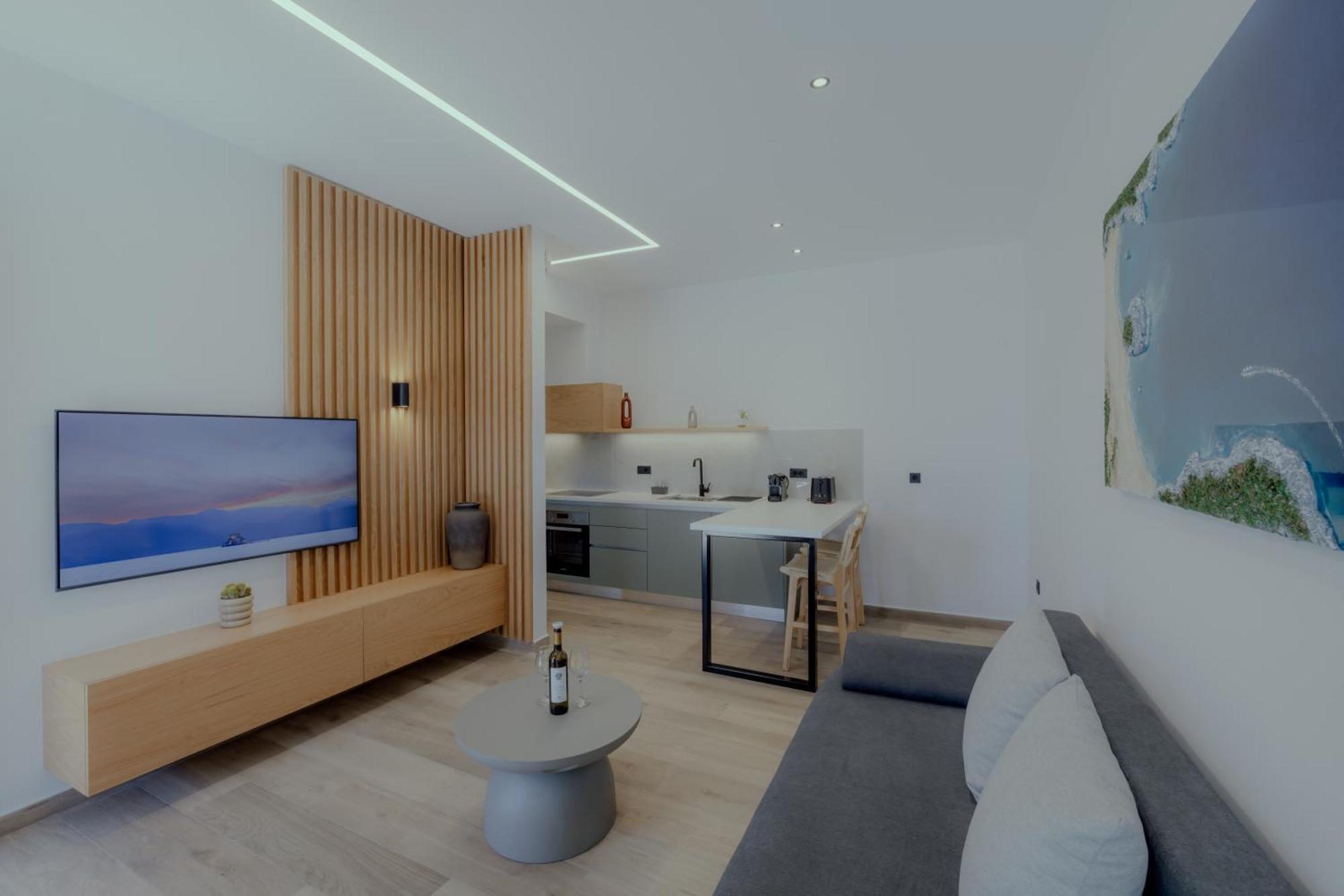 Niama Luxury Apartments نافبليو المظهر الخارجي الصورة