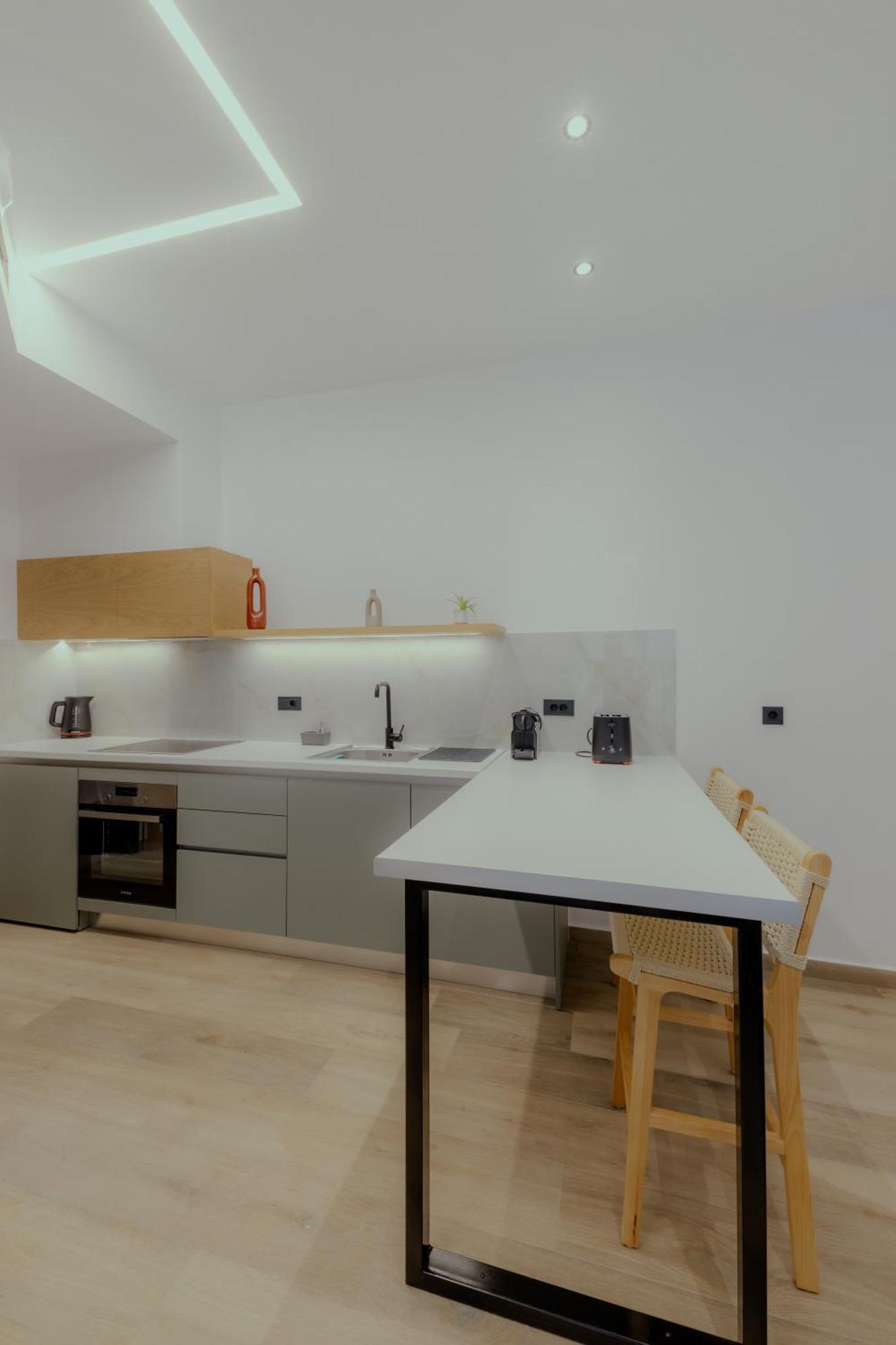 Niama Luxury Apartments نافبليو المظهر الخارجي الصورة