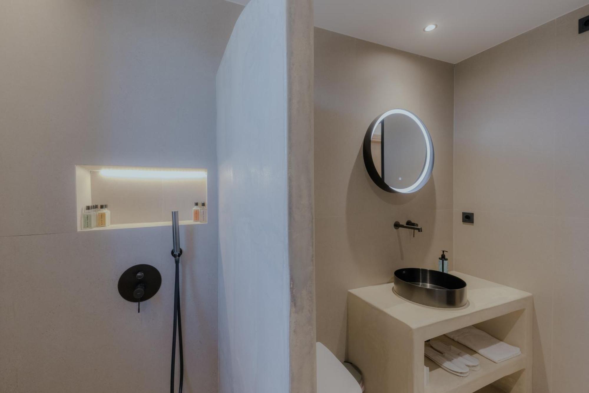 Niama Luxury Apartments نافبليو المظهر الخارجي الصورة