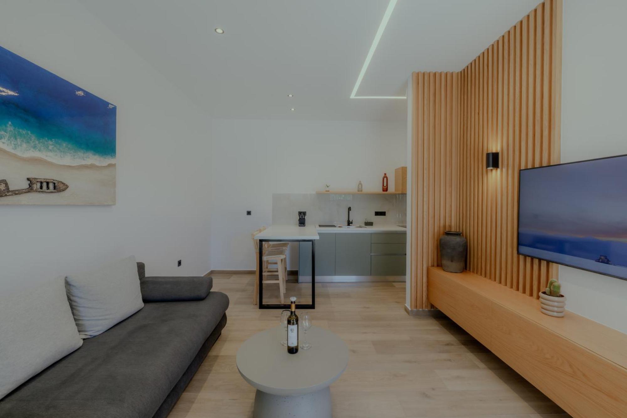 Niama Luxury Apartments نافبليو المظهر الخارجي الصورة