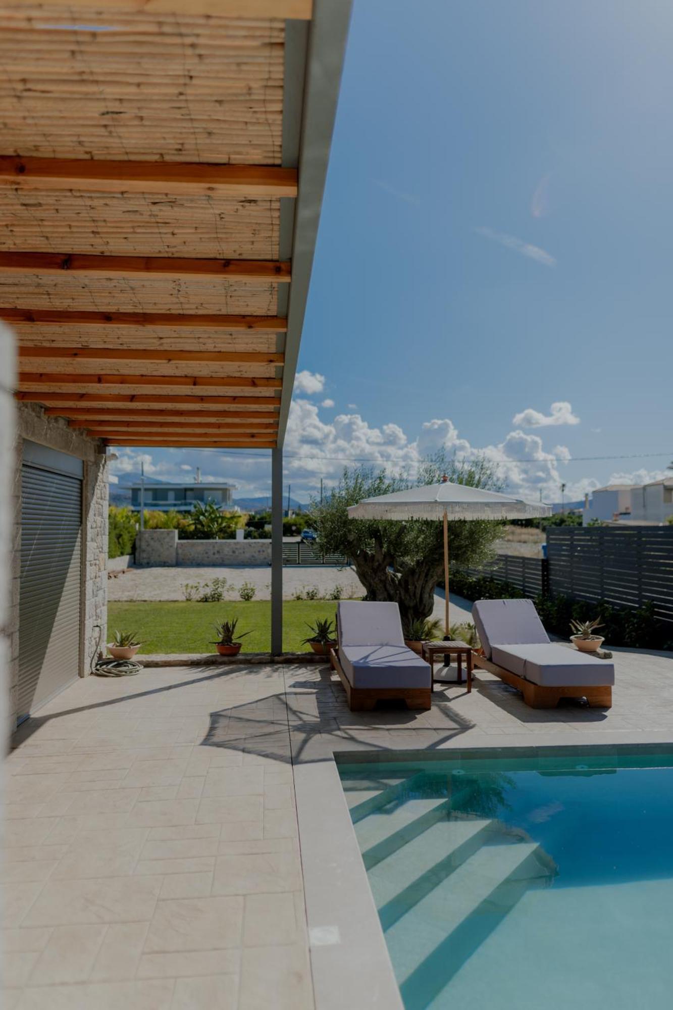 Niama Luxury Apartments نافبليو المظهر الخارجي الصورة